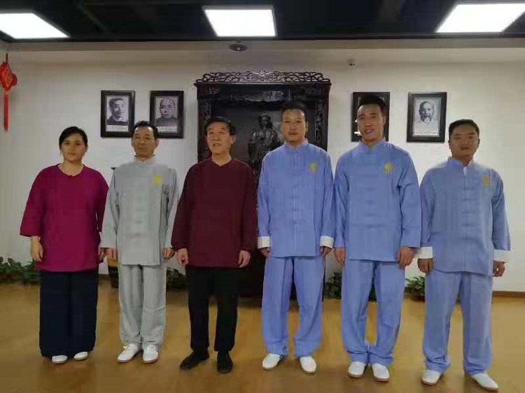62.jpg